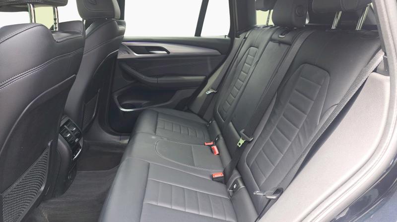BMW X3 Photo cohere-464846b1e9f5acb0cb345e93fe1e17da46229fda.jpg