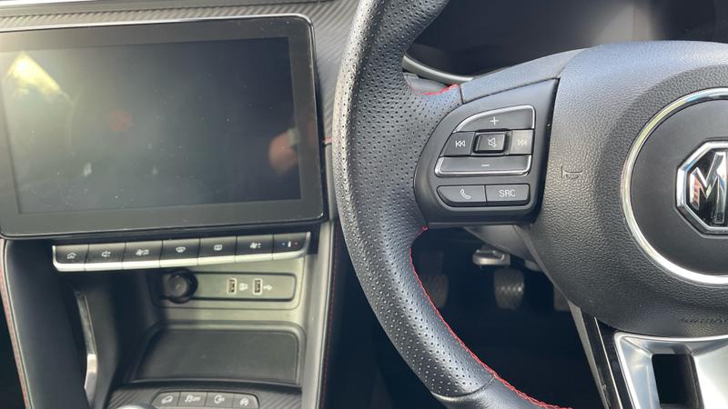 MG ZS Photo cohere-46854566e7e75ac338bd27c9ebe5f1c7f492f050.jpg