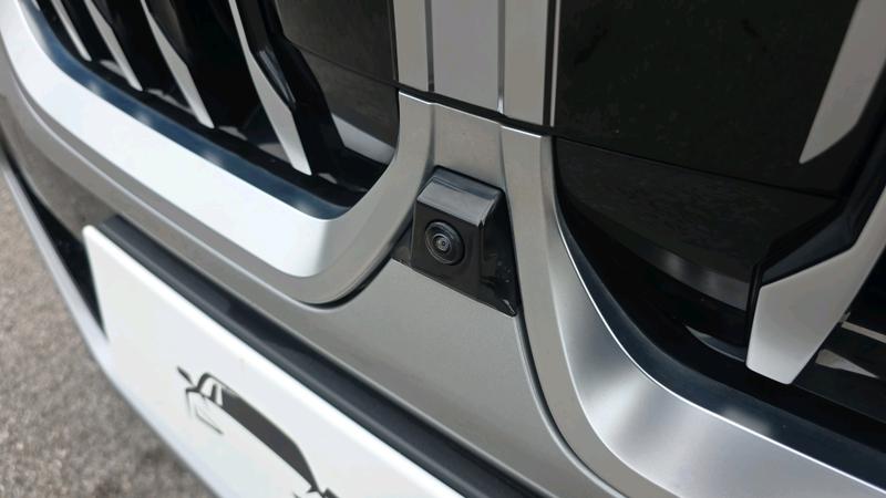 BMW X1 Photo cohere-483f43251edfa9be8a642a201018717c152f85b2.jpg