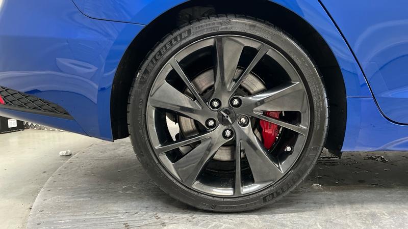 Genesis G70 Photo cohere-48a54701e589d75d58fe993cfbc7becfcab2d59e.jpg