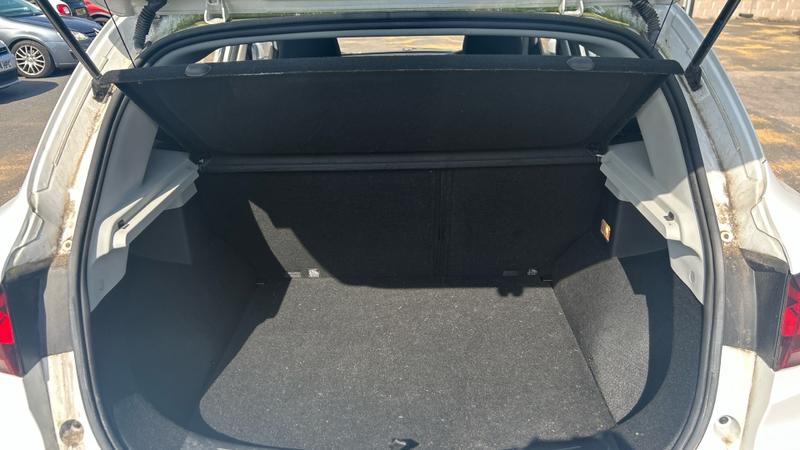 MG ZS Photo cohere-48eff4cb9359fd47645b74cacffd72c42be0eb04.jpg