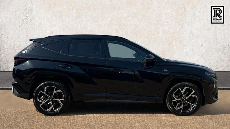 Hyundai TUCSON Photo cohere-4a2d47b044e1059b0bd96088c9e2b335bab6b054.jpg