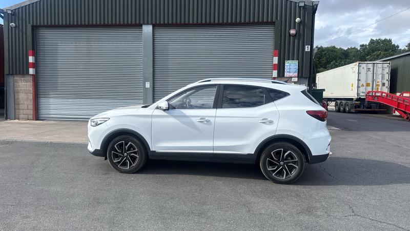 MG ZS Photo cohere-4a2e576f01750b8d55dd93b88482896078ea47af.jpg