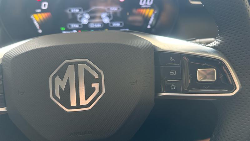 MG ZS Hybrid+ Photo cohere-4acd412c1ba76446b703fa518aed714e0390111f.jpg