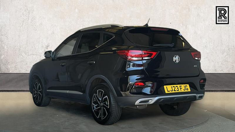 MG ZS Photo cohere-4ad9551802ae2f891b17a29314f8282c0fc42296.jpg