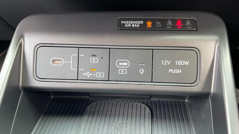 Hyundai KONA Photo cohere-4aead08f92d7b93223519be2d42f0b8a160e6a16.jpg