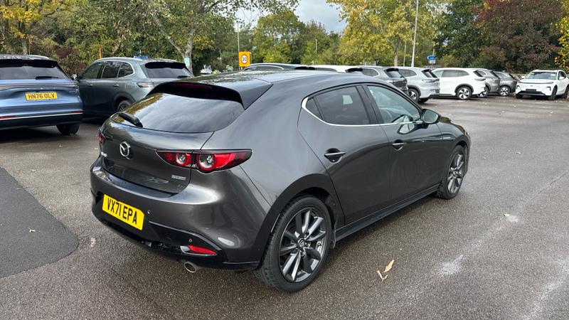 Mazda Mazda3 Photo cohere-4b0a33c17ea567fe8f7aa791cb910ffd0aaab249.jpg