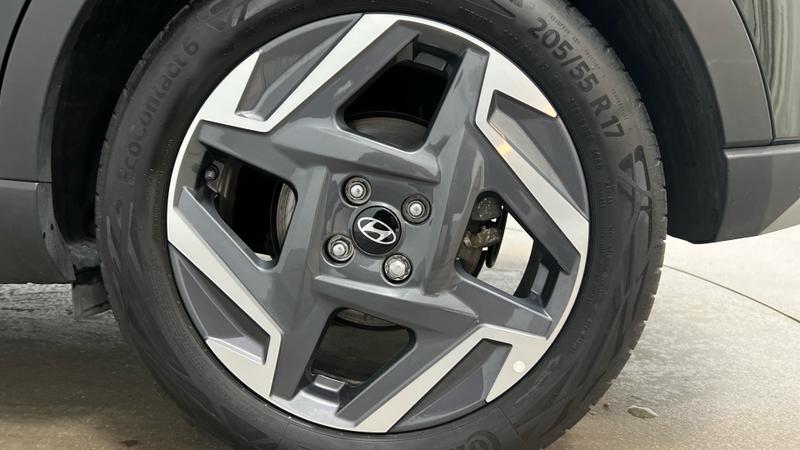 Hyundai BAYON Photo cohere-4b18223398accae771ae28bd1ecf895ebdb9a685.jpg