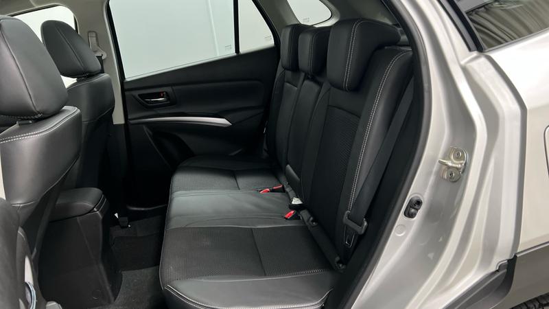 Suzuki S-Cross Photo cohere-4b33b9f880c1d10ef15b9243f5a9966ba4345304.jpg
