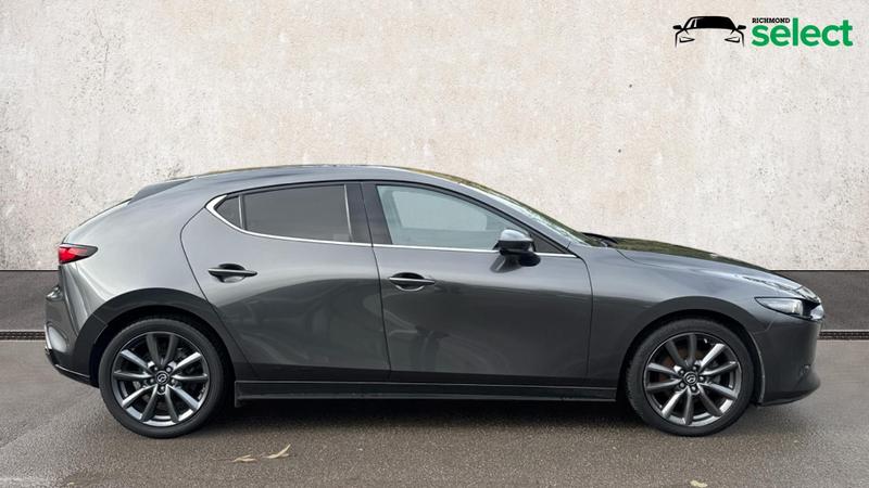 Mazda Mazda3 Photo cohere-4b75921d1eea37f2b3a330973a9795bbbf331cb4.jpg