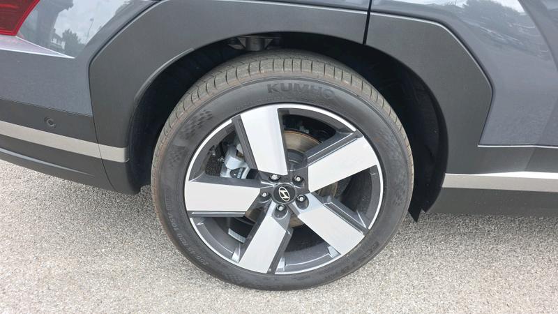 Hyundai Santa Fe Photo cohere-4c379b52a0af8334f722987bc2a2663ffdd35974.jpg