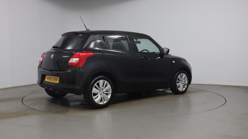 Suzuki SWIFT Photo cohere-4c749b469972491e2559a38199b90b6628bb2d71.jpg