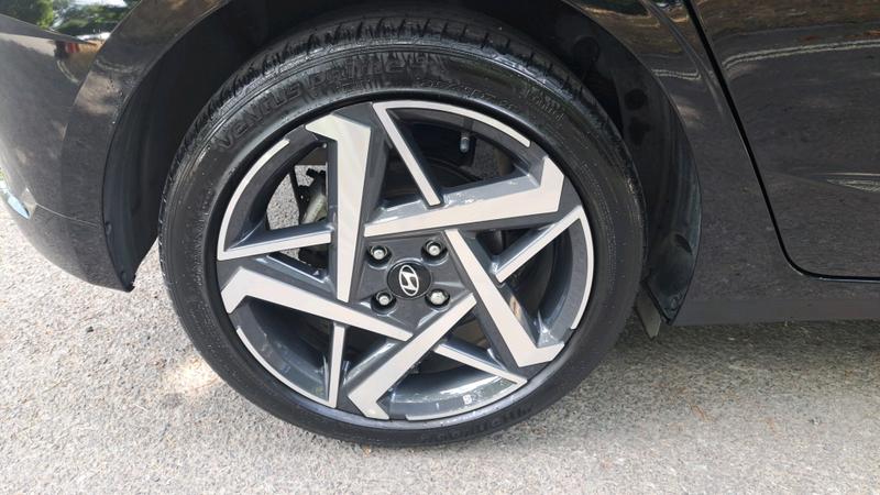 Hyundai i20 Photo cohere-4c935d3284530badc65b3394a1df566b7b3852b9.jpg
