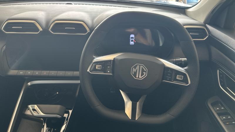MG ZS Hybrid+ Photo cohere-4e3c8a7cf44a516824681477f60277c9bec66ce2.jpg