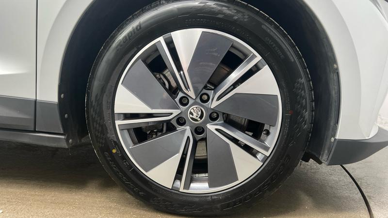 Skoda ENYAQ Photo cohere-4f13d96ad47e9342a5a7e892ee39091d9c169e44.jpg