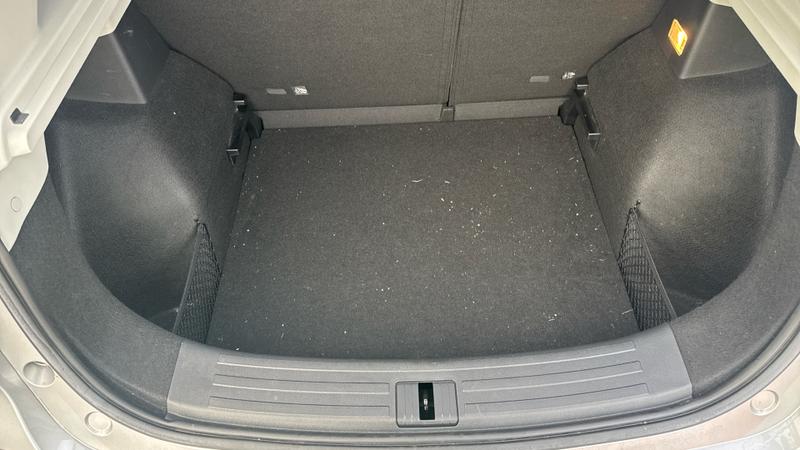 MG MG ZS Photo cohere-4f48decc41ea6f3a05ee1012a95a9bb3dd56eb5f.jpg