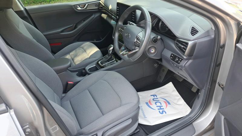 Hyundai IONIQ Photo cohere-4f771c2b446374bb79e0229e30a434f87e6a296d.jpg