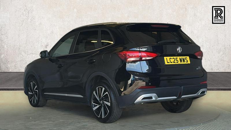 MG ZS Hybrid+ Photo cohere-4faae8706798d84c61751ecfd38ddeaf80901f22.jpg