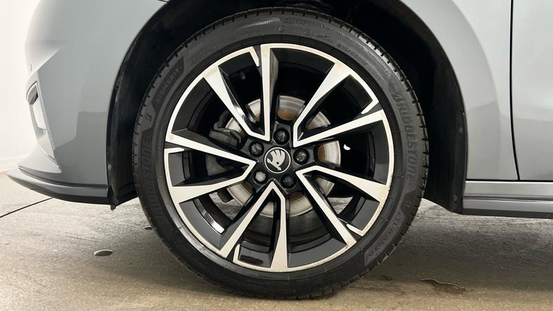 Skoda FABIA Photo cohere-50429ebebed2becb5f56dab5d1c0a7432c48c738.jpg