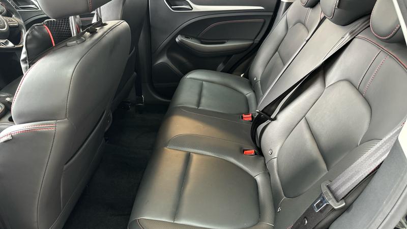 MG ZS Photo cohere-505e7324d0e4b7c7f654bd0519105f43c6aa4ebf.jpg
