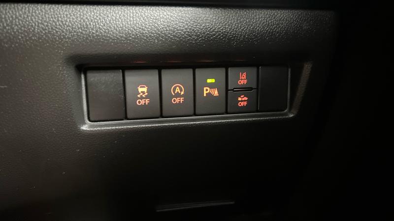 Suzuki SWIFT Photo cohere-50ee1b307ff6439fc4c9a22359681349bdf830e9.jpg