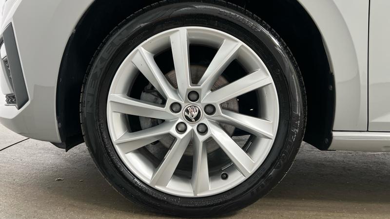 Skoda SCALA Photo cohere-527b93286e8a6cc9256802473accf93f60dd8617.jpg