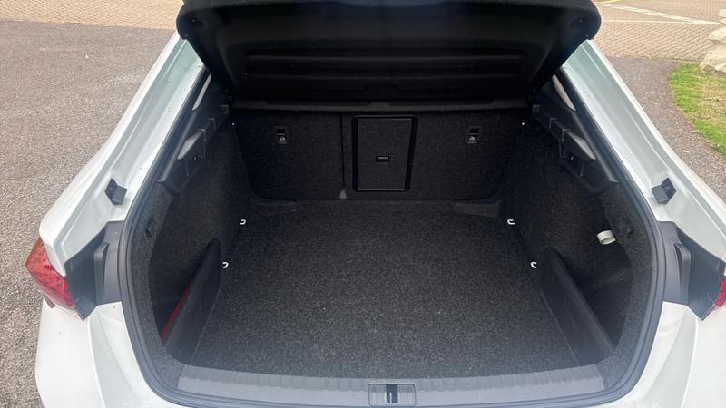Skoda OCTAVIA Photo cohere-52a468a13f9d324720075294598f6e8eaa007985.jpg