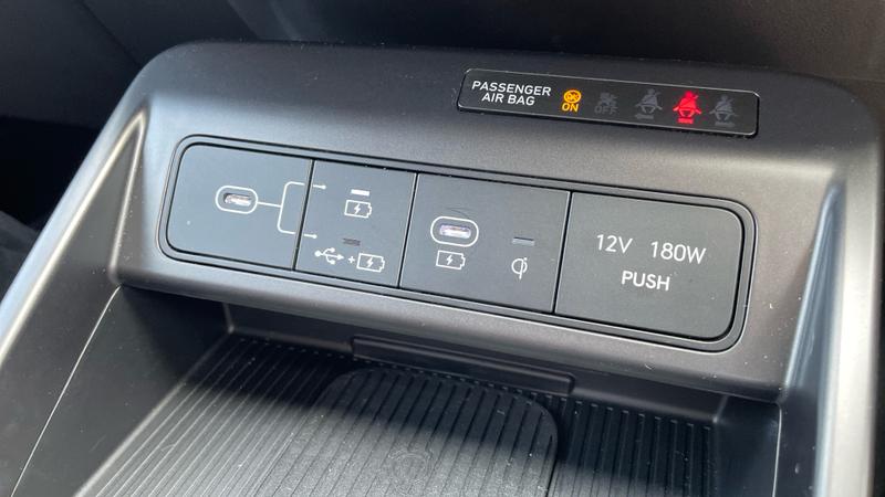 Hyundai KONA Photo cohere-53518bf2f923b265c97d7baa1bde353ddb08dd08.jpg