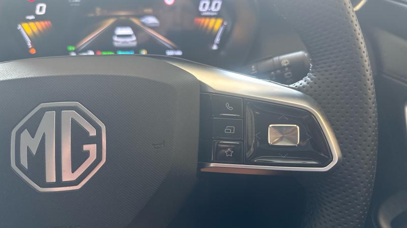 MG ZS Hybrid+ Photo cohere-53fba94c6b5595dea2ad0d80cd445edfae89764c.jpg