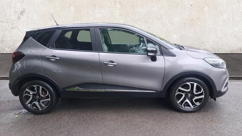 Renault Captur Photo cohere-5427be4a1b670f9d5a8efcb54bd095ff73059353.jpg