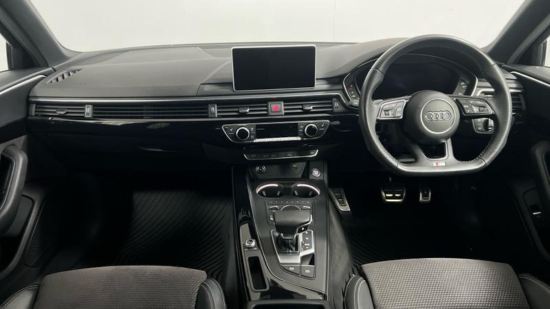 Audi A4 Photo cohere-5445bafa1757c11c5df38cc84b3d33c7274996eb.jpg