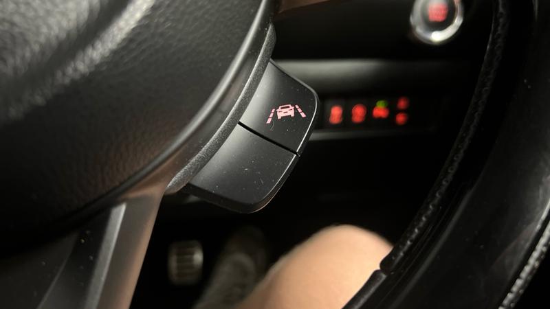 Suzuki SWIFT Photo cohere-5468b6aafc0a193f6c6fe7078f9d4e59c0aa5591.jpg