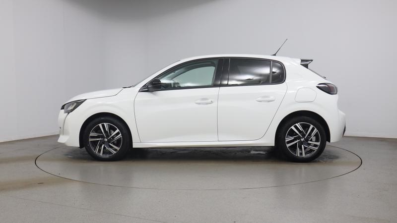 Peugeot 208 Photo cohere-54e6eba5ab8ba67ce08ae1ff58566fa438b3b7f9.jpg