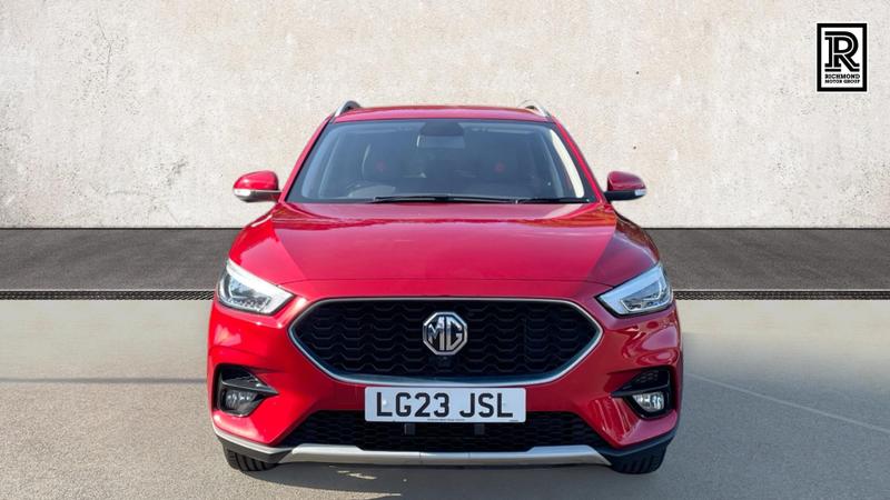 MG ZS Photo cohere-556f84045af4079d30bea872865c1803520e8f0a.jpg