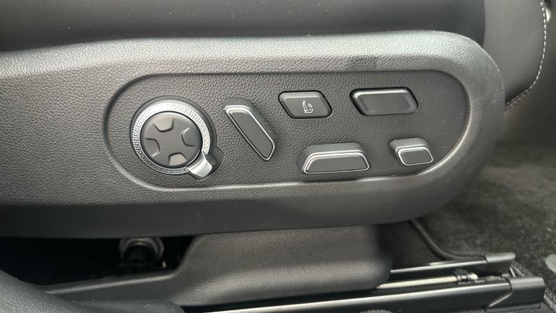 Genesis GV60 Photo cohere-55ab42d423ddca72e9ff40033fc695265210b020.jpg