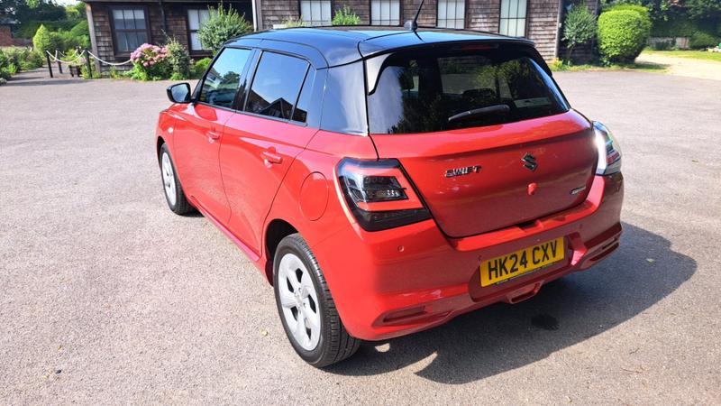 Suzuki Swift Photo cohere-55b9ba9d2682b8f36ead61830266bc1acf879f63.jpg