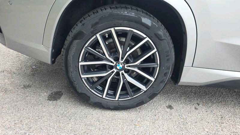 BMW X1 Photo cohere-55beb3788de0c51f977140730ea9d8dce38f3bb7.jpg