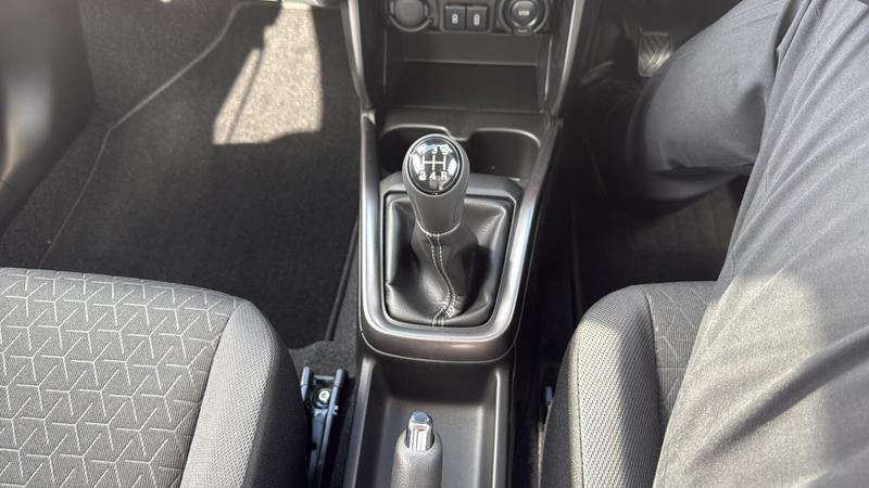 Suzuki Swift Photo cohere-55cda8ec737d90a4becc26875ca210533145479a.jpg