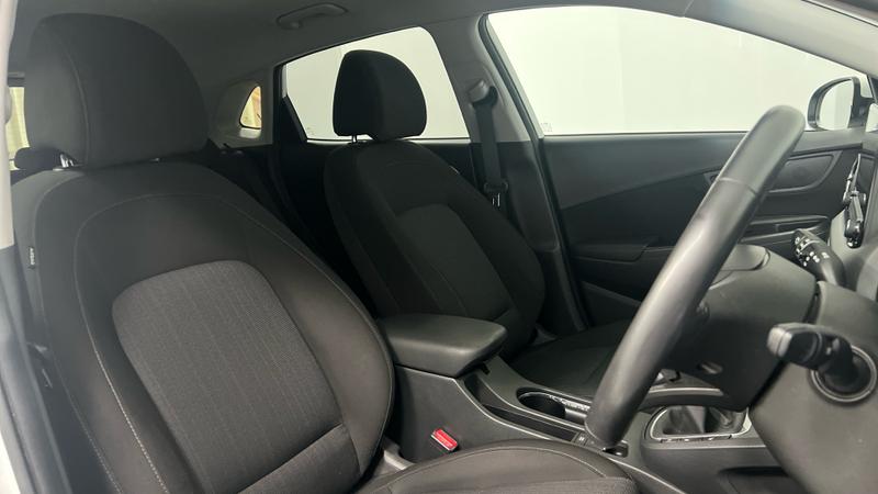 Hyundai KONA Photo cohere-56195d662dbfef5cf2d59aed9379f57a7e88caf8.jpg