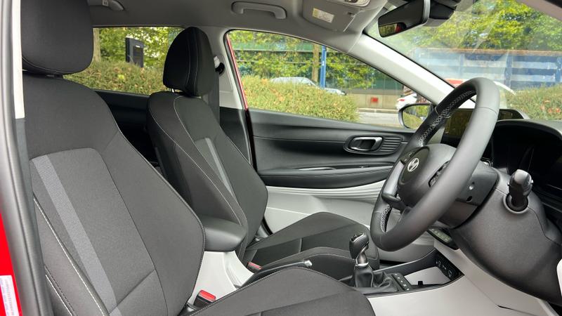 Hyundai i20 Photo cohere-566554ec4d6468bab23af6786bbf17b3a1ba33ec.jpg