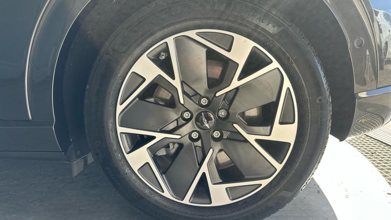 Genesis GV60 Photo cohere-566f10fae2213a7ab19eaa9591da6eecf7f6bbc9.jpg