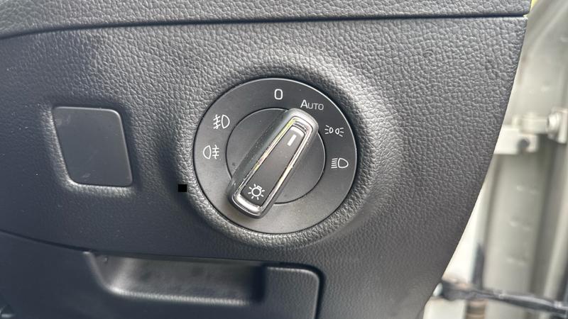 Skoda SUPERB Photo cohere-566fb199ad4578ebf1711211765763715e54548e.jpg