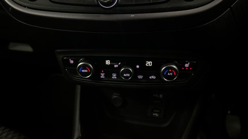 Vauxhall CROSSLAND X Photo cohere-567778d0f05282be3a0132d0b2c321ef998bd314.jpg