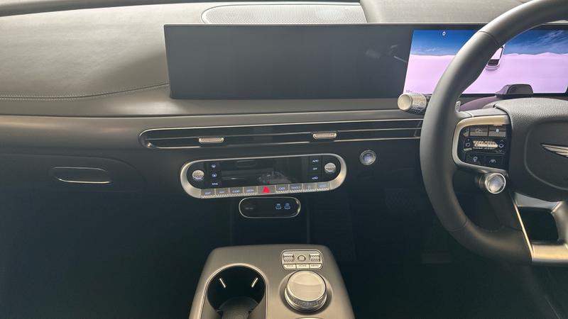 Genesis GV60 Photo cohere-56d1628254cdd7fa03068fd349e52fa942ece1be.jpg