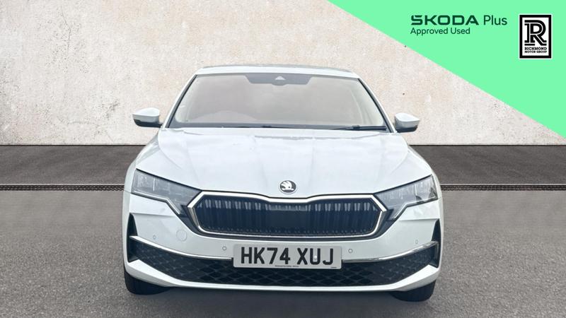 Skoda OCTAVIA Photo cohere-57777446cc4ec3acd24244f068fee508f0dc1a50.jpg