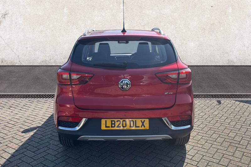MG ZS Photo cohere-57a1cad9e85ff41be2093c7b6daf304bbf532123.jpg