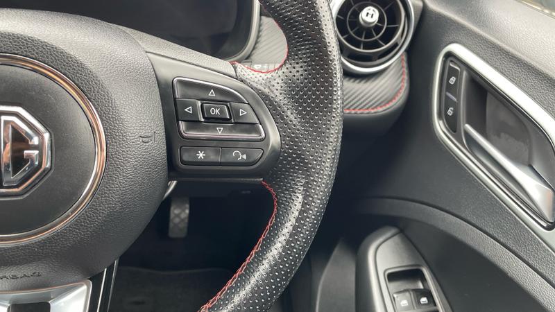 MG ZS Photo cohere-57baa3ad6f96ec928766ce34a43c8fdeb6d8a503.jpg