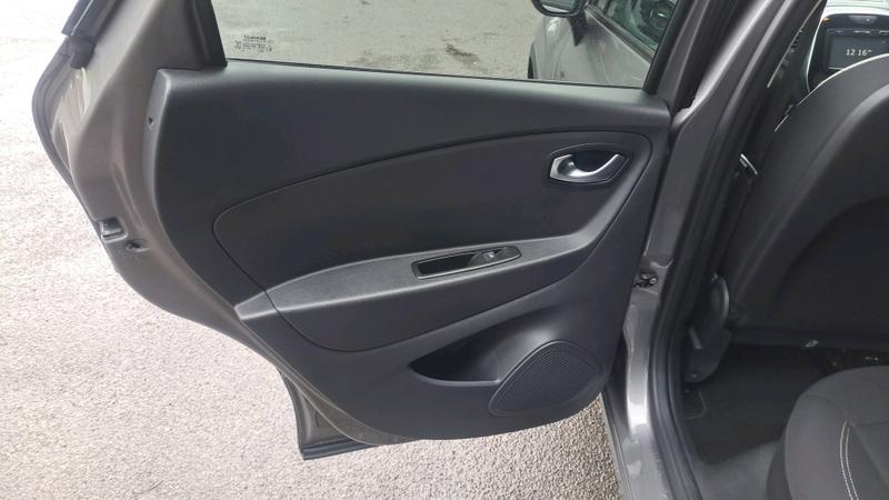 Renault Captur Photo cohere-57f96fee8d9fc86e19502419f686959ab265c861.jpg