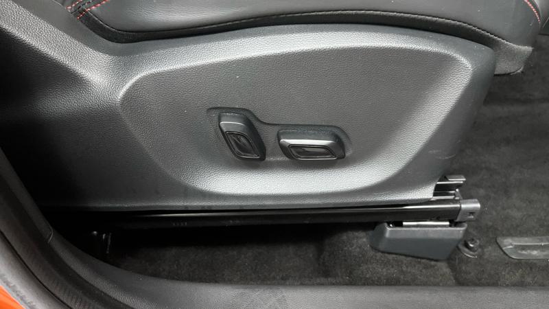 MG ZS Photo cohere-592dc25082f753dcbb7b70f6aedc90d1d58c79e8.jpg