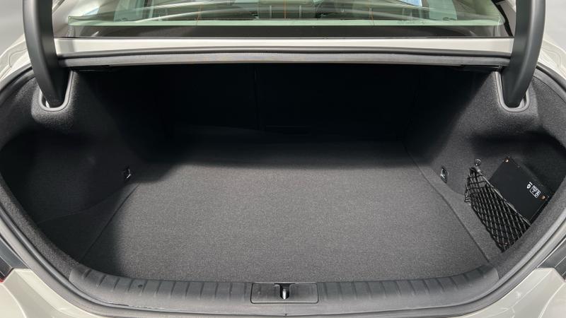 Genesis G70 Photo cohere-59a912b1960f8edb64b9c128f934f583763d373d.jpg